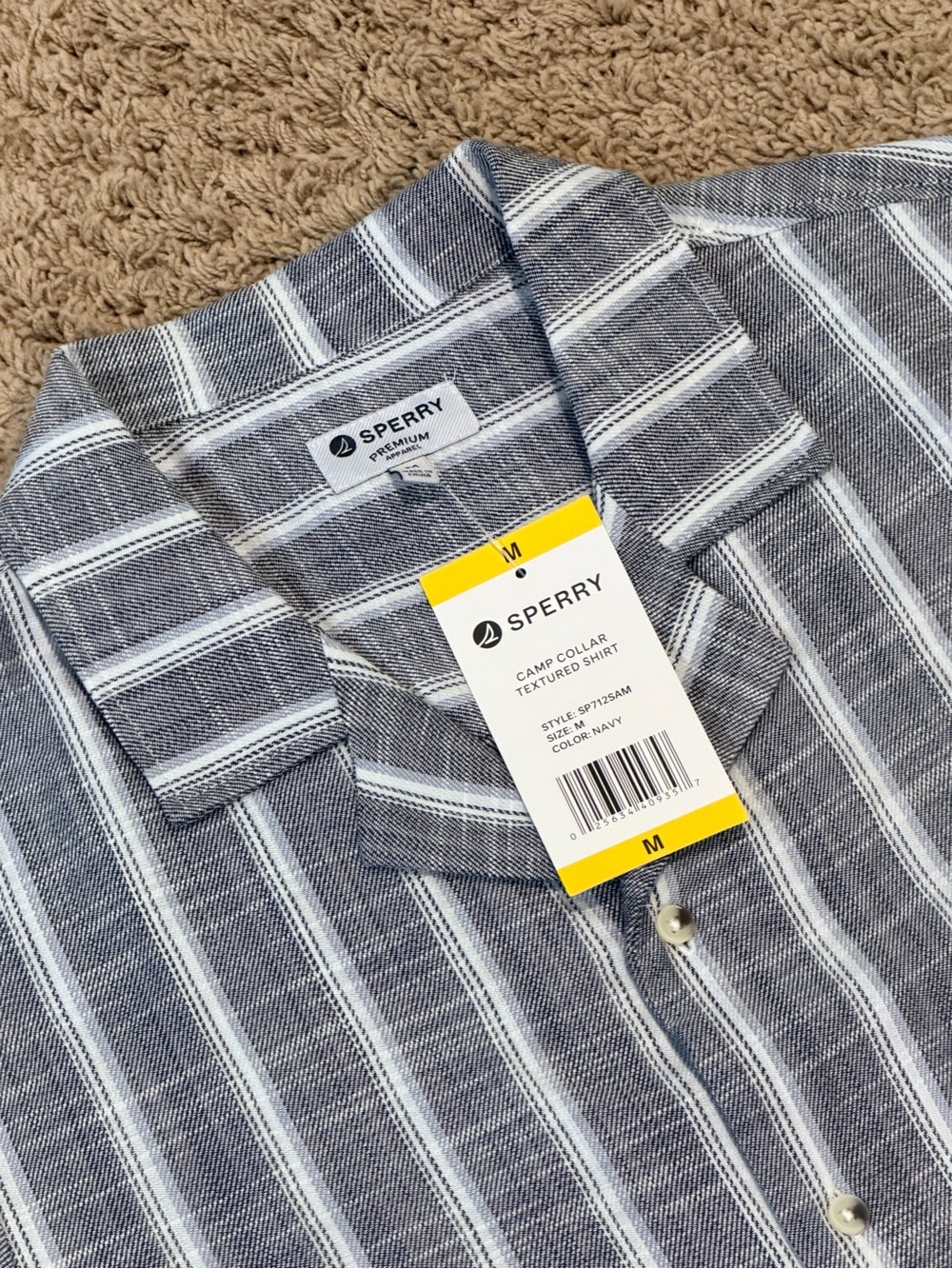Sperry Mens Gray Textured Knit Button Down Camp Short Sleeve Shirt Size M NWT